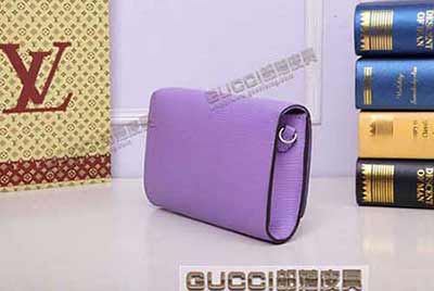 LV春夏EPI LV字母 手拿包 帶肩帶 M41105