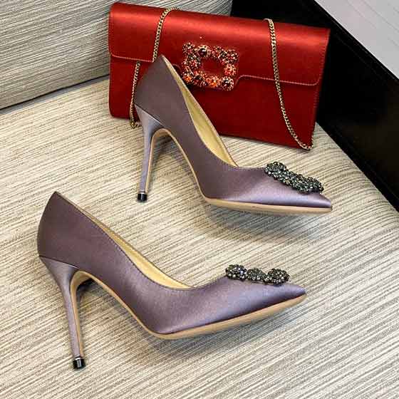 Manolo Blahnik經典女神水晶扣系