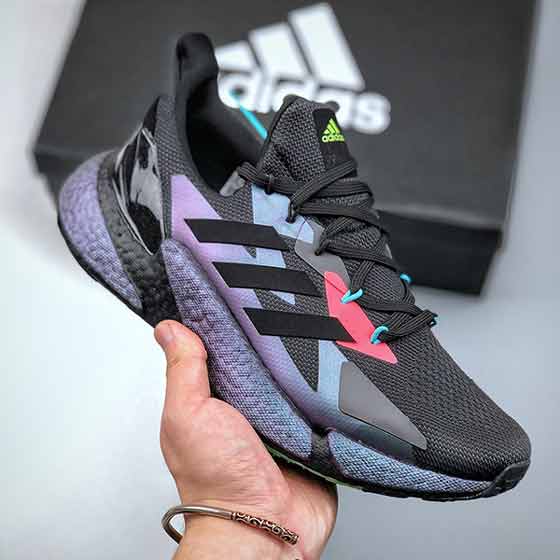 阿迪達斯運動鞋品牌女鞋，adidas Boost X9000L4 系列款式！