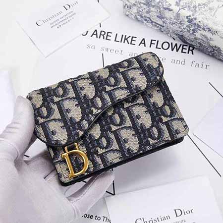 Oblique印花+燙金D字款馬鞍小卡包，小巧實用，時尚復古！