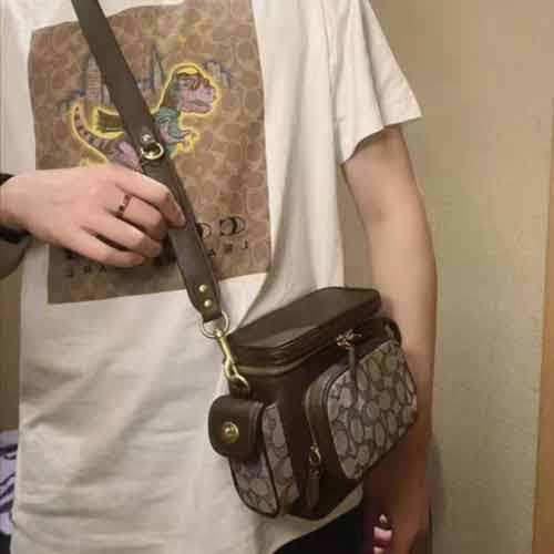 蔻馳官網女包新款博物館經典系列C3906