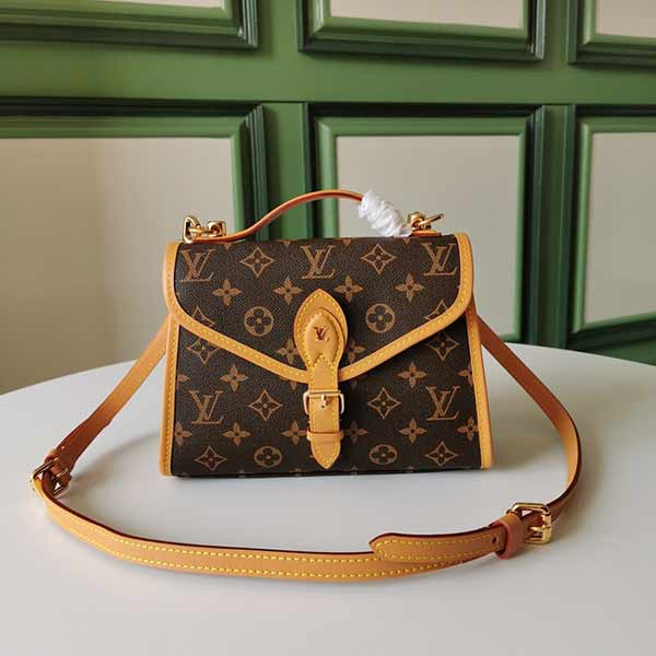 lv官網女包M44919 2020早春時裝秀復古風潮LV Ivy手
