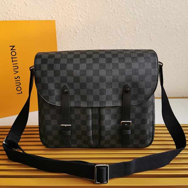 lv老花限量郵差包男信使包N416