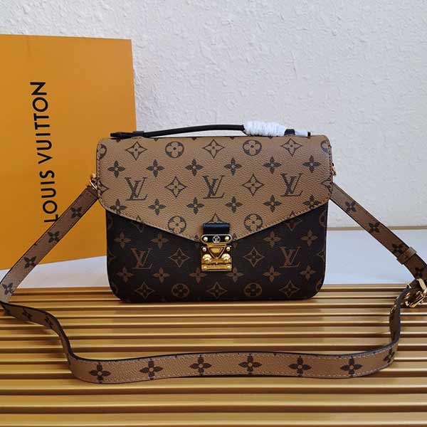 路易威登Louis Vuitton新版本17年早春Métis