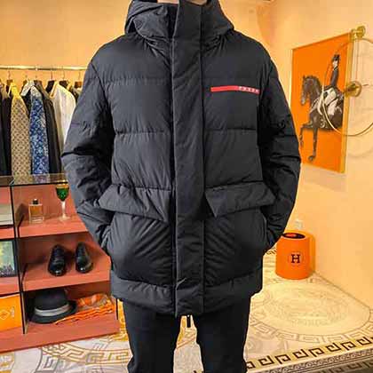 國際大品牌男裝 原版原標(biāo)原單羽