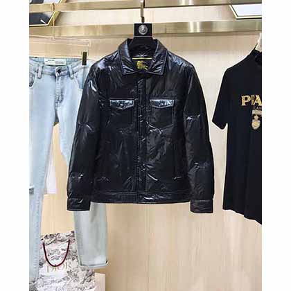 巴寶莉新款男士羽絨服夾克，90白鴨