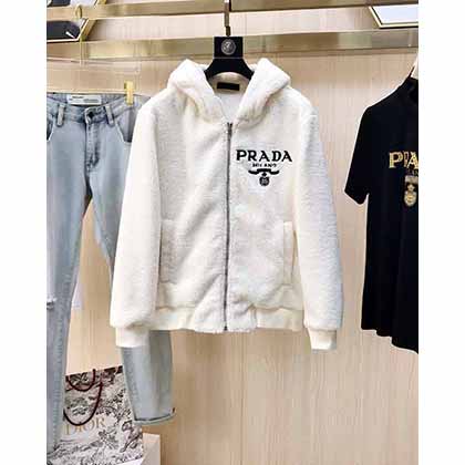 LV秋冬新款羊羔毛夾克，時尚百搭圣