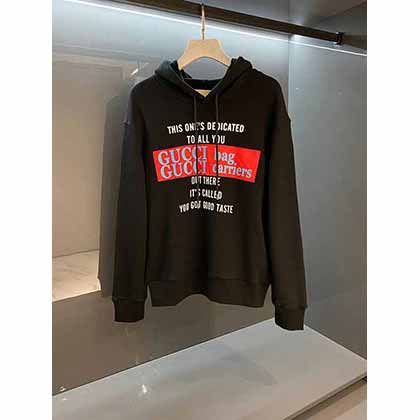 致敬經(jīng)典傳承男士印花連帽衛(wèi)衣，永不過氣的經(jīng)典好款.