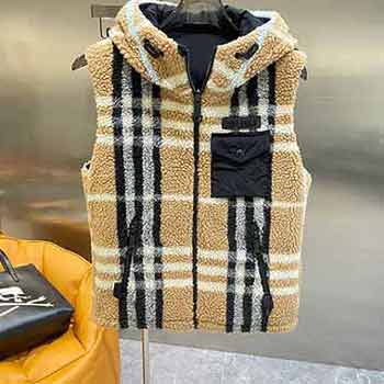巴寶莉羽絨服馬甲男短款外穿潮時尚大品牌冬季馬夾外套坎肩