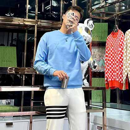 全網獨家！Ami PRIS 2022新款桃心A衛衣