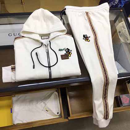 GUCCI原單狠貨早秋新款開(kāi)衫套裝發(fā)售