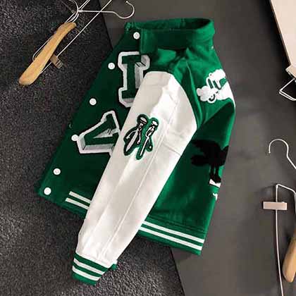 名品代買網男女同款滿幅骷髏烏鴉拼接棒球夾克