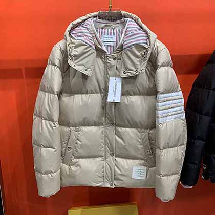 四道杠TB羽絨服的大品牌男女款可拆卸連帽棒球領戶外保暖羽絨服