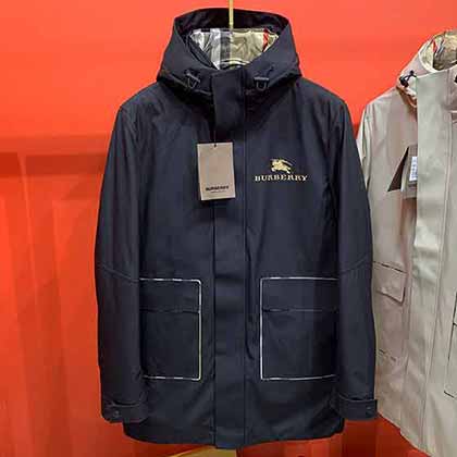 巴寶莉羽絨服 超強防風防水男士休閑長款羽絨服！