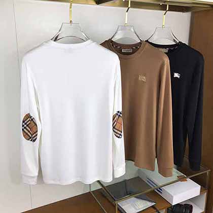 BURBRY專柜同步秋冬專柜官網(wǎng)同步發(fā)售長(zhǎng)袖T恤！