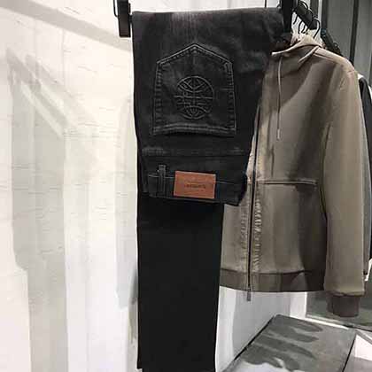 原廠出品大品牌折扣網男士時裝款丹寧黑色牛仔褲