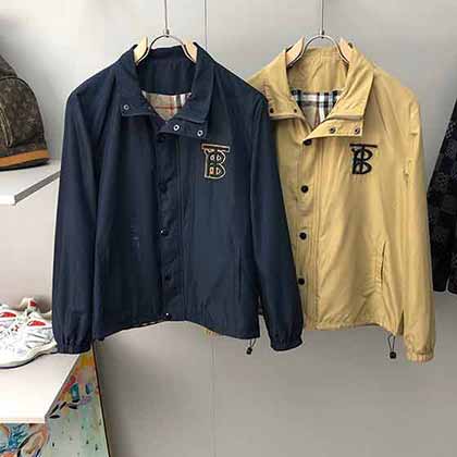 中國十大大品牌網早秋新款男士巴寶莉翻領風衣外套