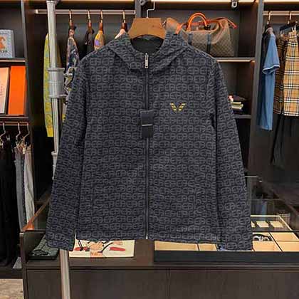 Amani阿瑪尼秋冬新品夾克輕盈連帽