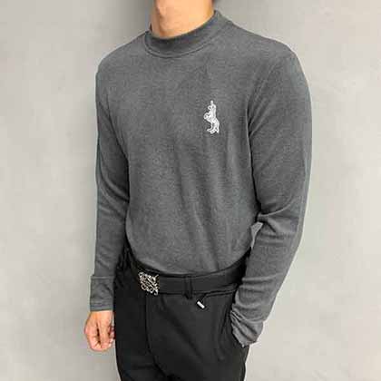 巴寶莉時(shí)髦單品小高領(lǐng)刺繡長袖T恤