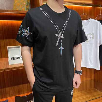 春夏新品韓版休閑T恤，專柜同步克羅心男士短袖T恤！