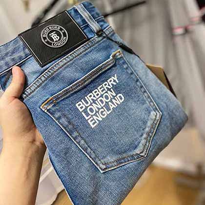 巴寶莉牛仔褲大品牌子專柜同步新品，原單狠貨休閑牛仔