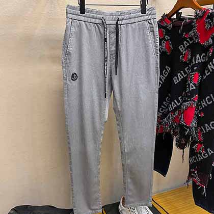 Moncler春夏新款刺繡工藝Logo男士休閑褲