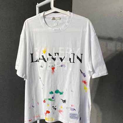 蘭文聯名短袖火爆來襲！金粉字母+刺繡標識，潮人畢備！