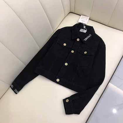 Chane新款高等訂制經(jīng)典撞色字母刺繡百搭牛仔外套！