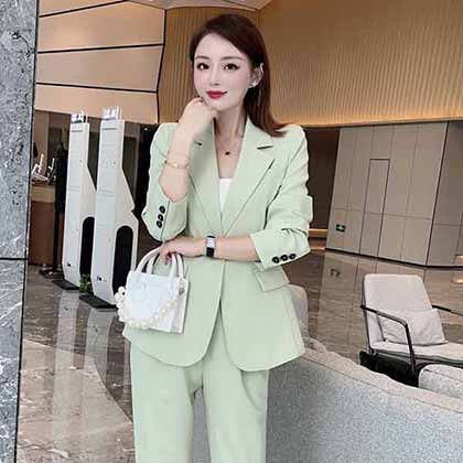 小香新款大品牌女裝折扣時(shí)尚純色西裝套裝