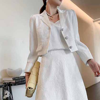 小香套裝 立體提花工藝鑲鉆珍珠西裝領套裙