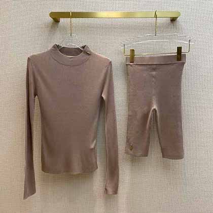 高顏值領口字母logo打底衫 YS針