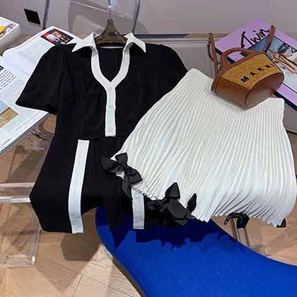 時髦精看過來！miu襯衫蝴蝶結半裙套裝