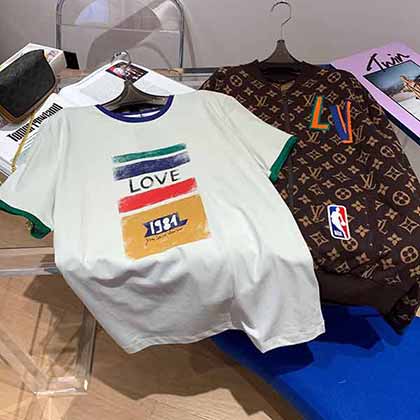 YSL圣羅蘭青春極限LOVE系列劉宇贊多同款印花彩虹T恤