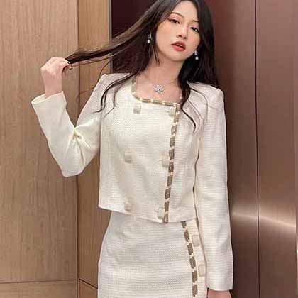 小香時尚氣質小香風套裝，特顯貴且賊氣質！