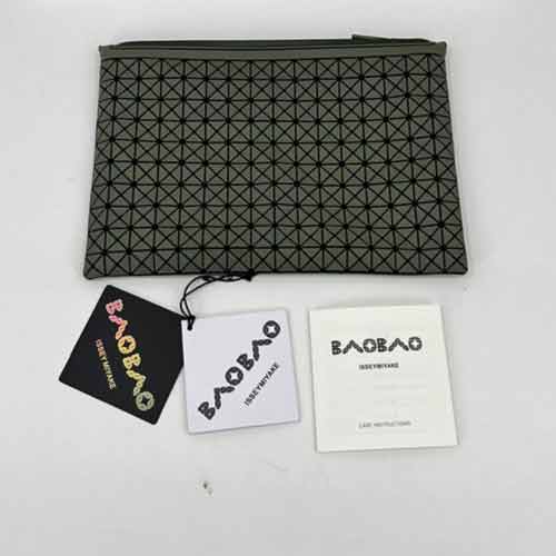 ISSEYMIYAKE硅膠拉鏈?zhǔn)帜冒信睿喙δ茉O(shè)計