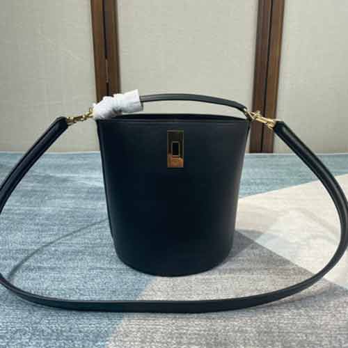 法式高等感單肩包真皮水桶包大品牌專(zhuān)柜大品牌代買(mǎi)輕奢女包