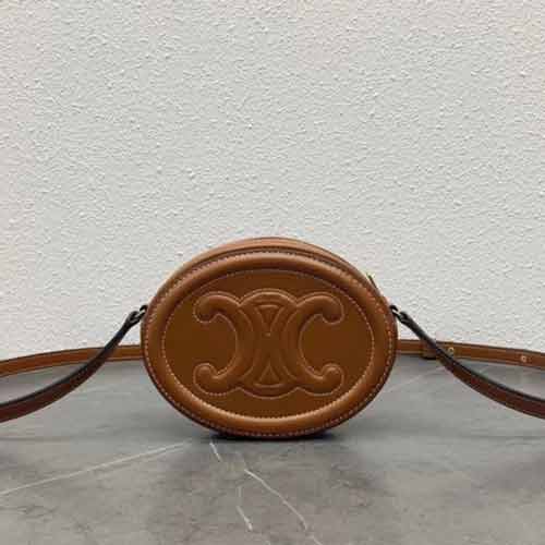 大品牌女包 CELINE新款小豬包 潮高等感時尚盒子包斜