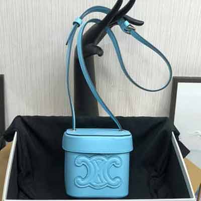法國大品牌國際品牌女包真皮質(zhì)感單肩斜挎小方包