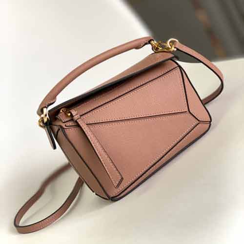羅意威女士牛皮小號手提包 Puzzle mini新顏色豆沙粉迷你幾何斜挎包