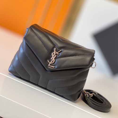 圣羅蘭迷你高調來襲Y”字形徽章信封挎包