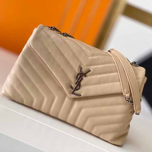 從圣羅蘭新款包看創業：品質與創新的逐夢之旅