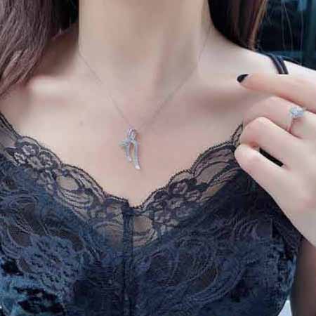 Graff 格拉芙 絲帶 蝴蝶結(jié) 排鉆 項(xiàng)鏈