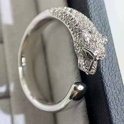 國(guó)際大品牌戒指，卡地亞Parthere系列半鉆豹子戒指！