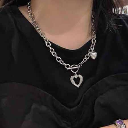 小眾網(wǎng)紅款愛心銀項(xiàng)鏈 鏤空愛心吊墜項(xiàng)鏈ins冷