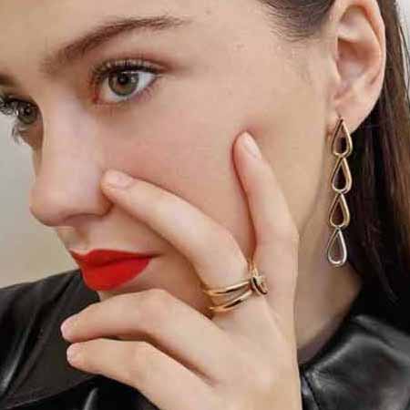 Bottega Veneta BV耳釘 金屬感十足 款式典雅而時尚