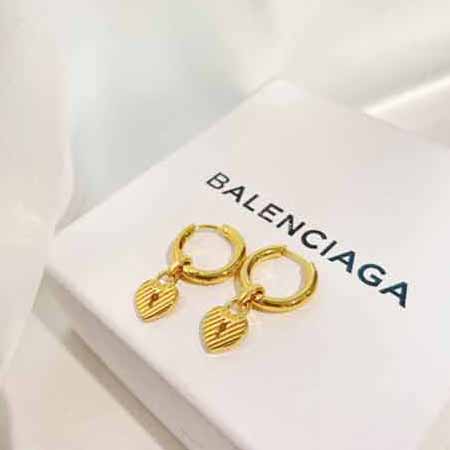 BAlenciaga巴黎世家愛心鎖頭耳環