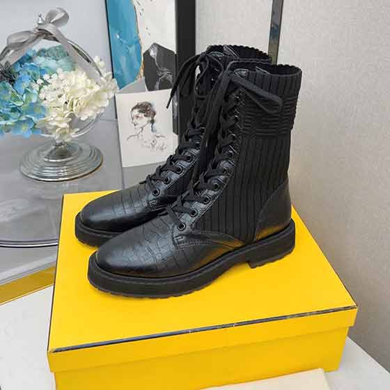 折折扣官網(wǎng)Fendi秋冬系列FF襪子彈力短靴