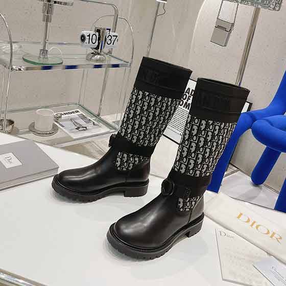 dior品牌秋冬女靴帥氣復古中筒牛