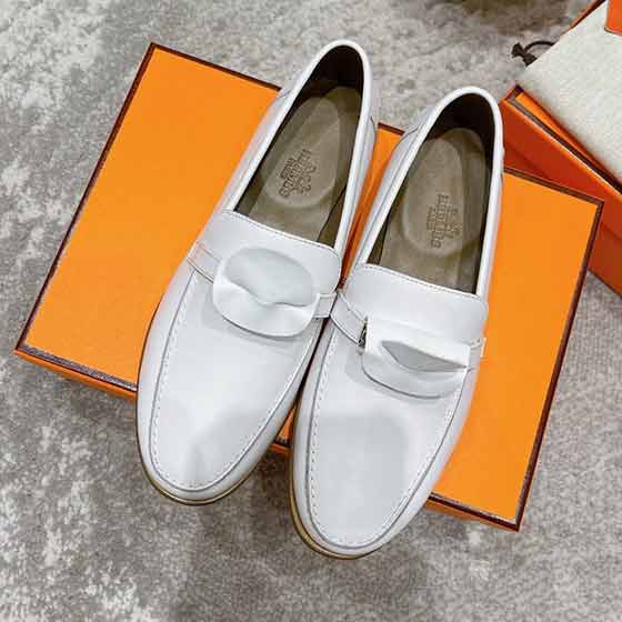 Hermes愛馬仕新款Kelly扣樂福鞋，強烈推存購買！