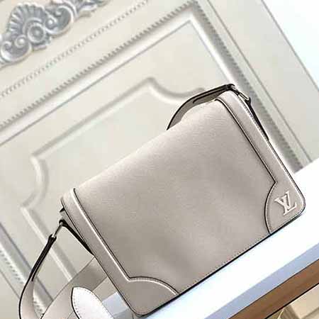 lv官網(wǎng)男包M30813米白色 當(dāng)代男